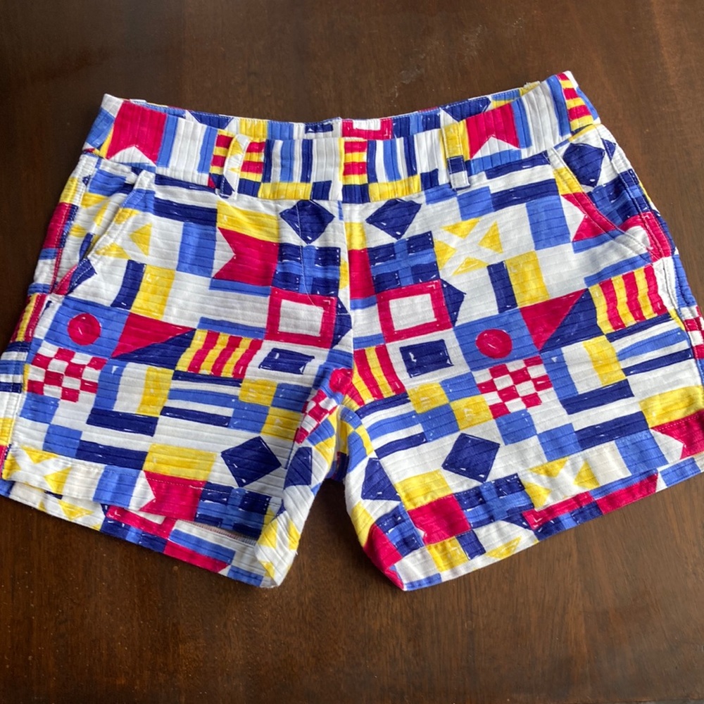 Vineyard Vines Nautical Flag Print Shorts Size 2